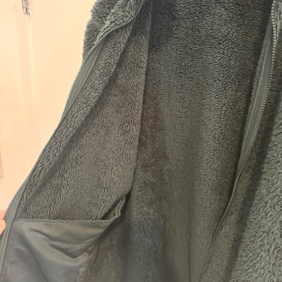 🌲 Uniqlo Fluffy Yarn Fleece Full-Zip Jacket | Size L - Picture 6 of 8